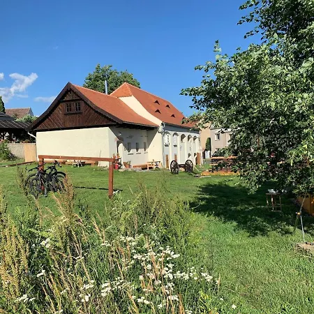 Дом отдыха Herberk # 7 - A Modest Countryside Building *